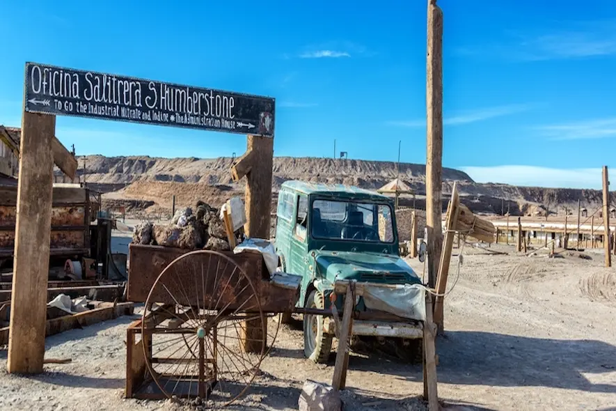 Historischer Eingang der Salpeterstadt Humberstone bei Iquique
